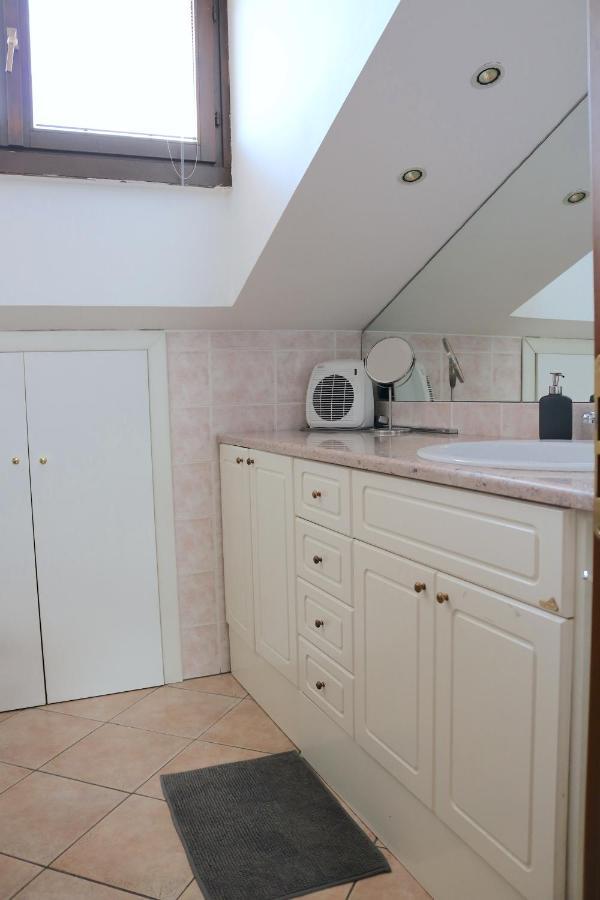 Lovely Apartment Near Canal - Via Foscolo Corsico Esterno foto