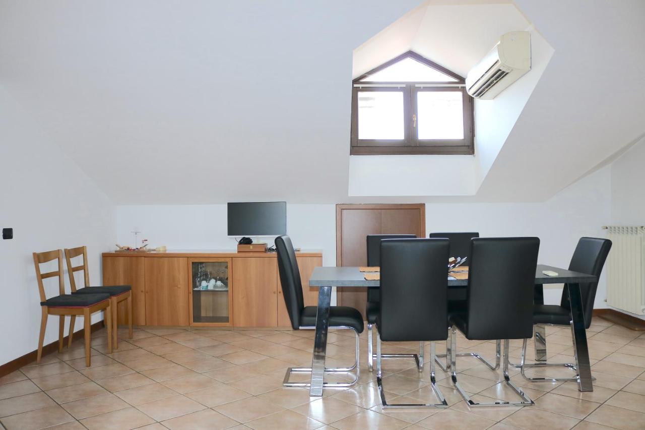 Lovely Apartment Near Canal - Via Foscolo Corsico Esterno foto