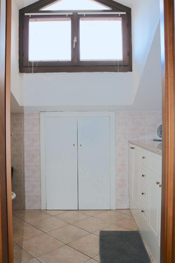 Lovely Apartment Near Canal - Via Foscolo Corsico Esterno foto